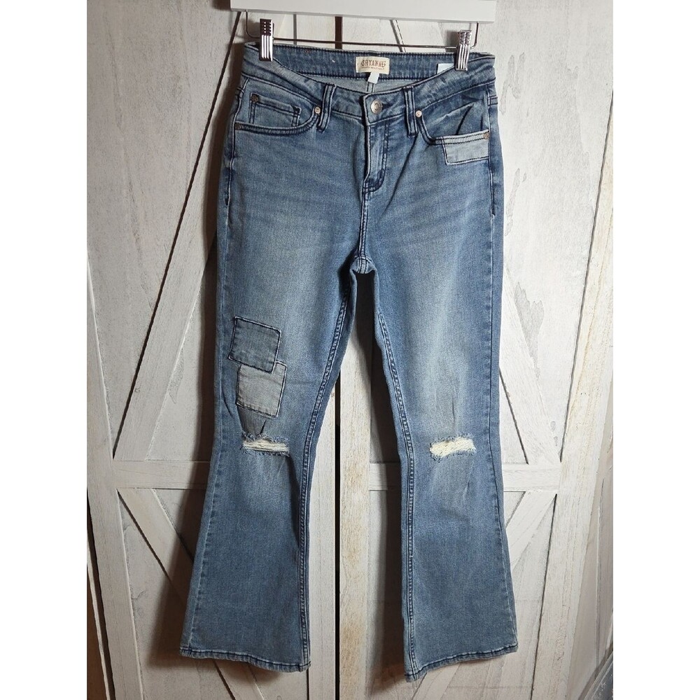 Shyanne Distressed Patchwork Flares Jeans Size 28 Short